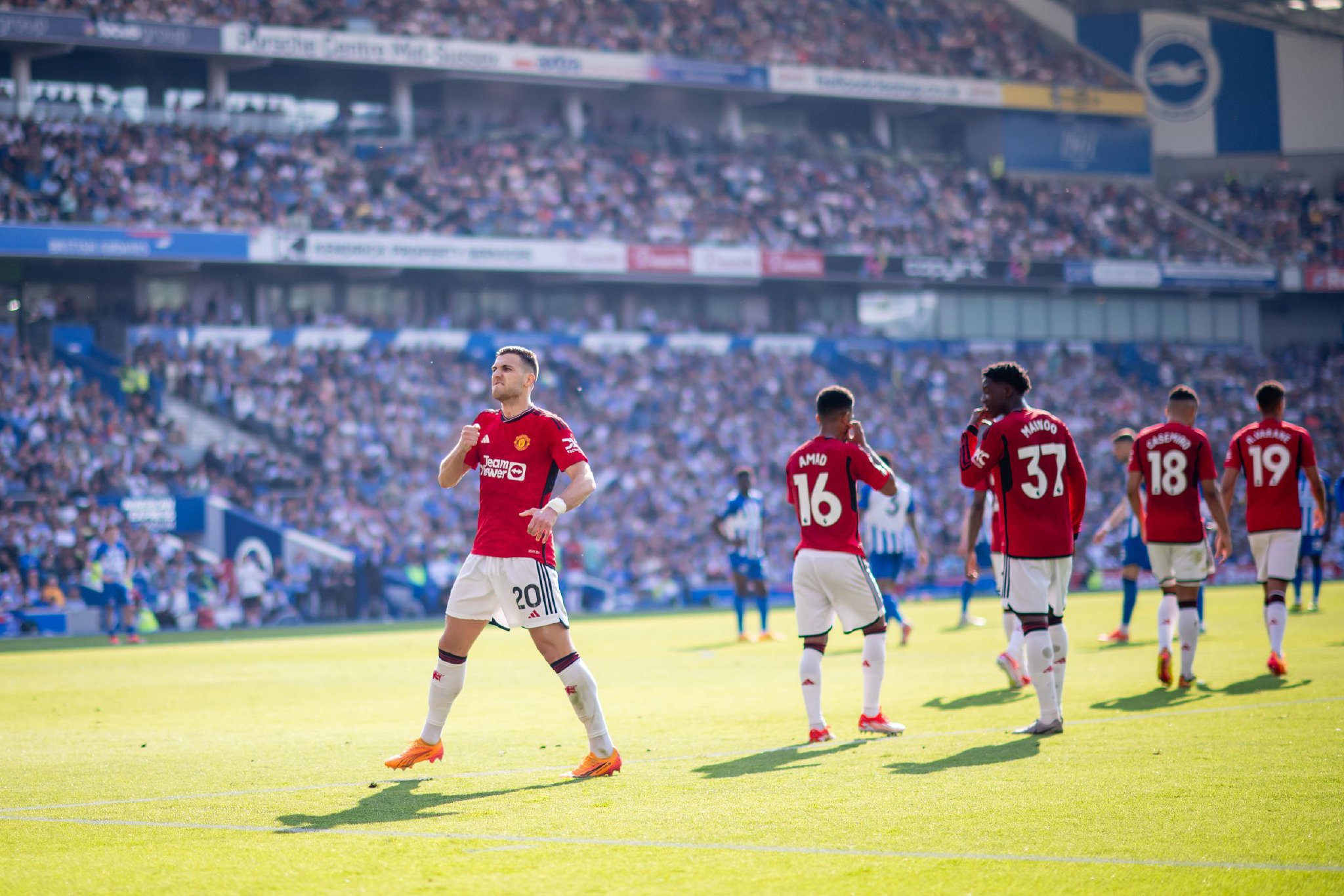 他在AC米 他在AC米